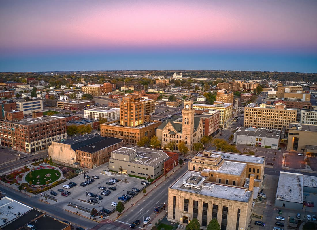 Traer, IA - Aerial View of Downtown Sioux City, Iowa at Dusk